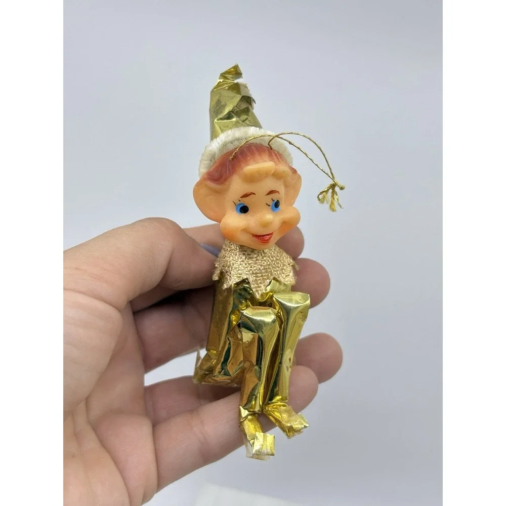 VINTAGE DELTA JAPAN GOLD PIXIE ELF KNEE HUGGER CHRISTMAS ORNAMENT BIG NOSE W TAG
